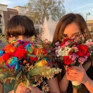 Meet your Posher, Desi